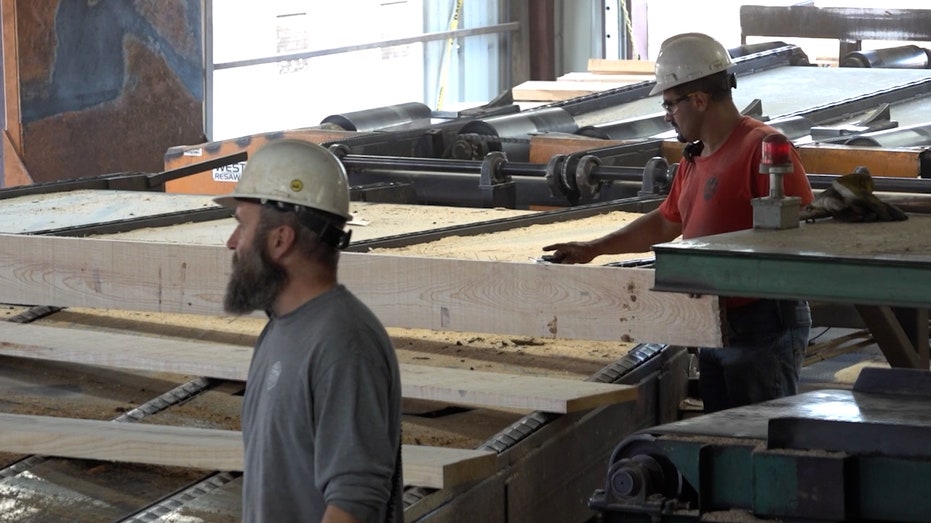 US sawmills struggle to compete with big box stores