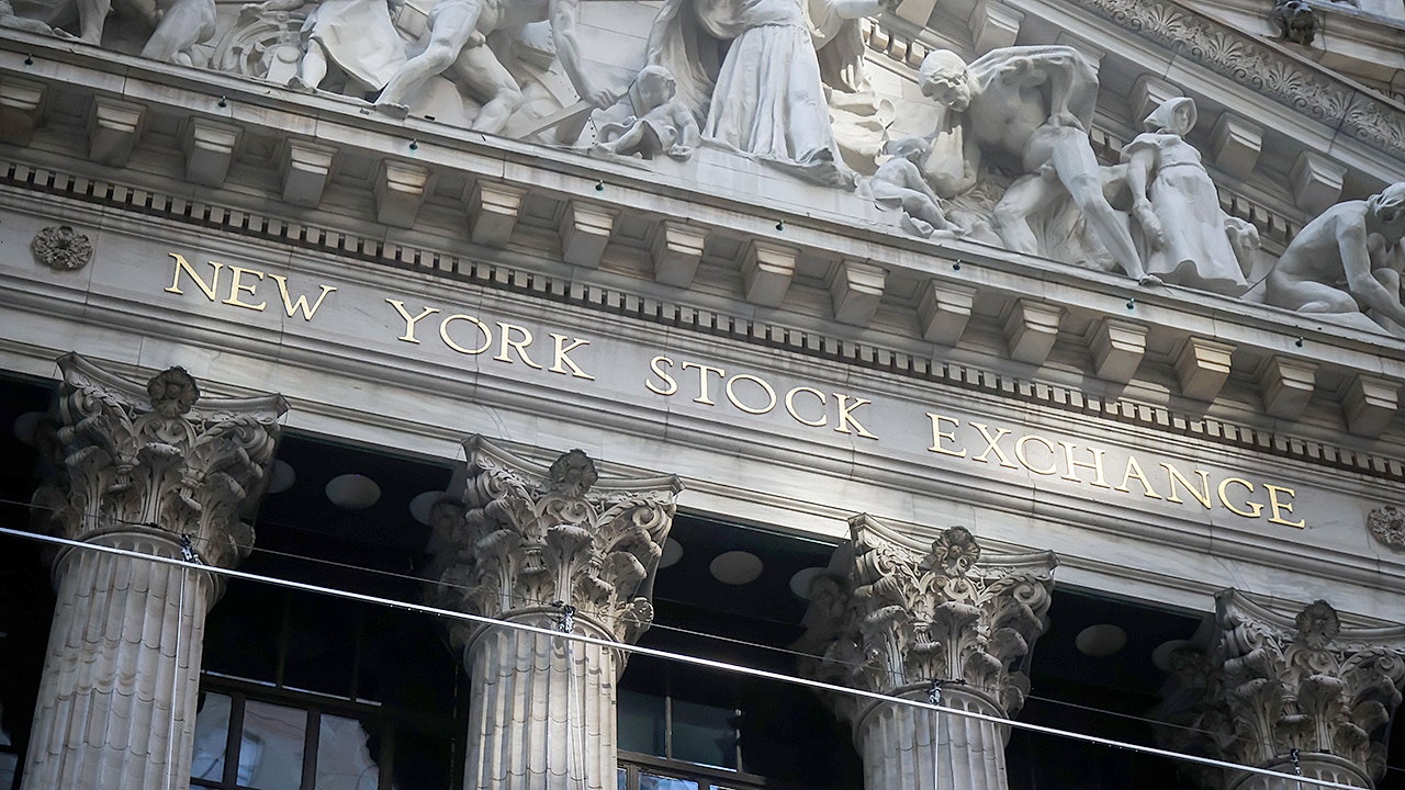 Wall Street sees less regulatory pressure after Trump EO eases bank red tape