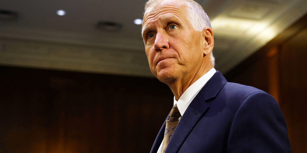 https://a57.foxnews.com/static.foxbusiness.com/foxbusiness.com/content/uploads/2026/01/1024/512/sen-tillis-senate-hearing.png?ve=1&tl=1