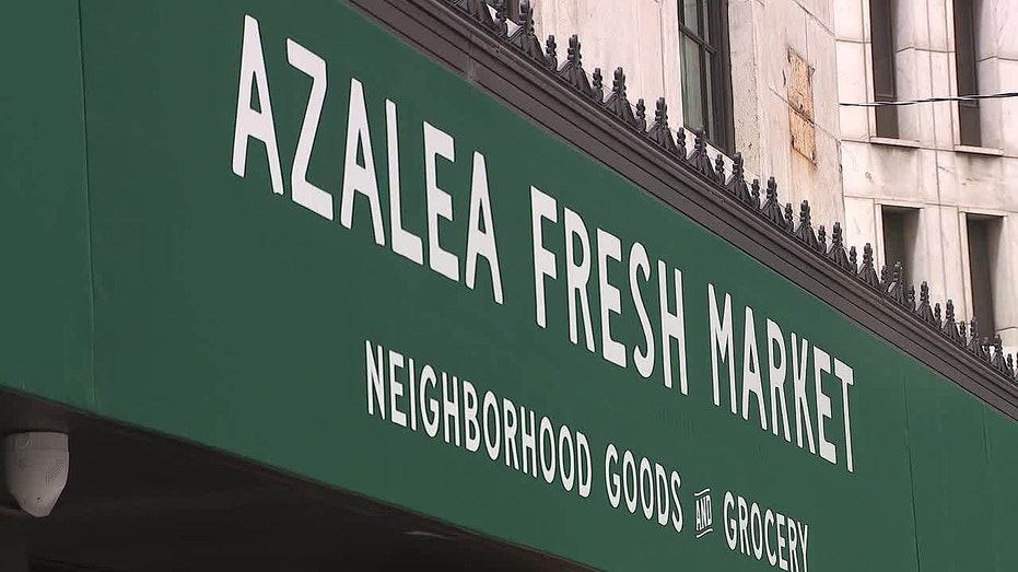 Azalea Fresh Market sign