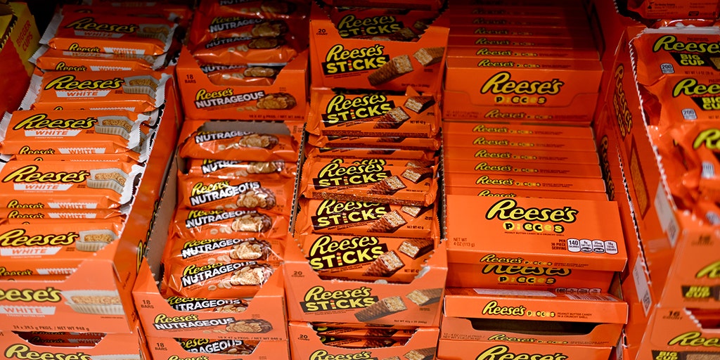 https://a57.foxnews.com/static.foxbusiness.com/foxbusiness.com/content/uploads/2026/02/1024/512/hershey-reeses-products-shelves.jpg?ve=1&tl=1