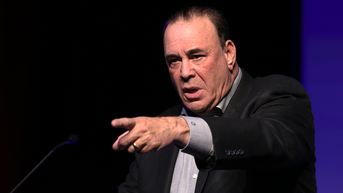 Jon Taffer says AI 'doesn’t get sick' as restaurants struggle to find workers - Fox News