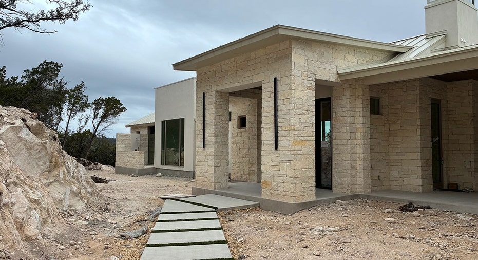 Texas custom home build under construction