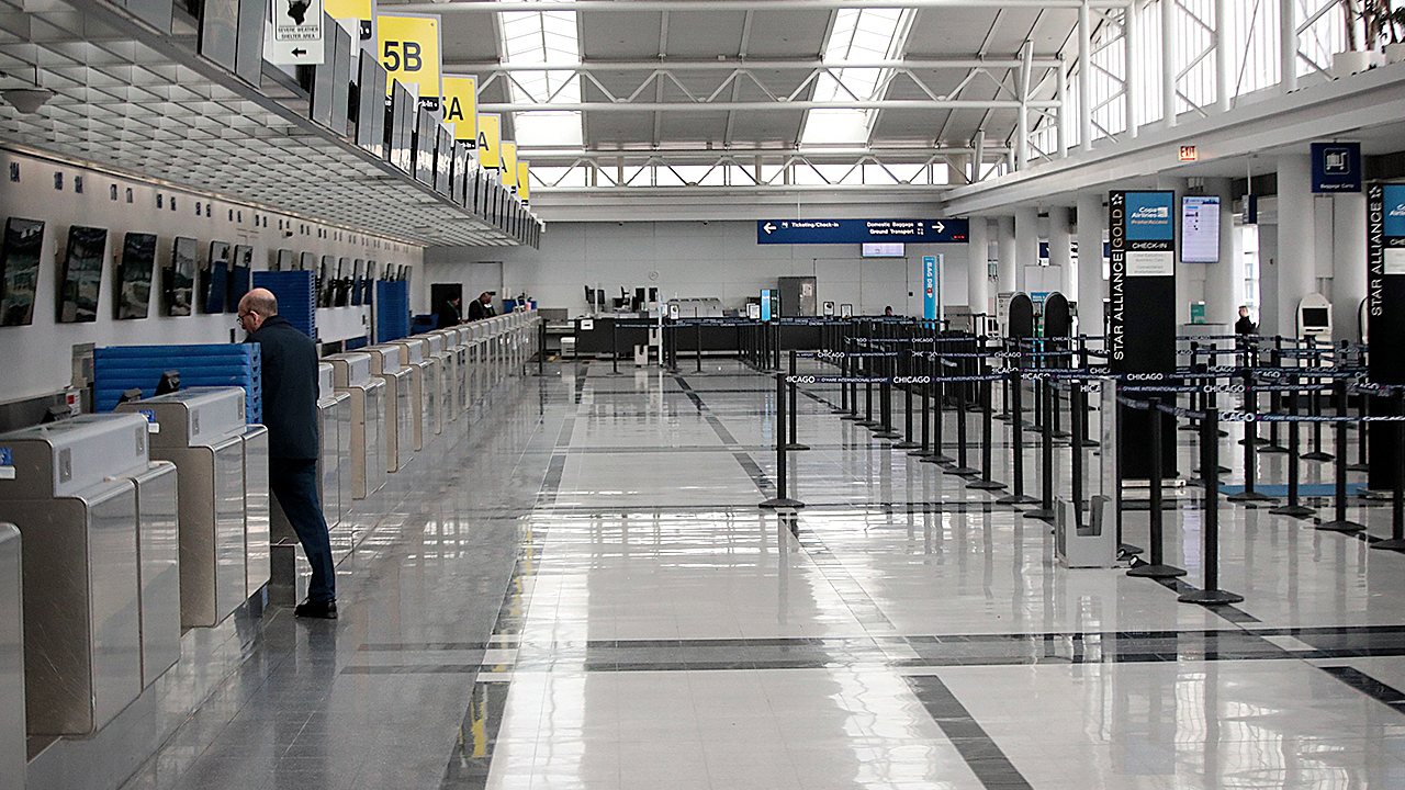2K flights canceled in single day, turning major airport into virtual ghost town 2K flights canceled in single day, turning major airport into virtual ghost town