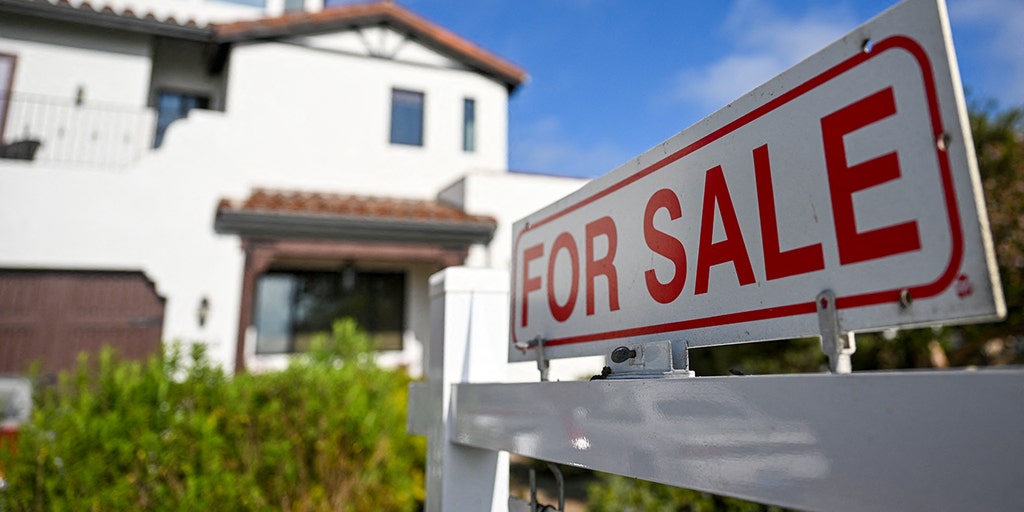 https://a57.foxnews.com/static.foxbusiness.com/foxbusiness.com/content/uploads/2026/03/1024/512/us-home-for-sale-sign-real-estate.jpg?ve=1&tl=1