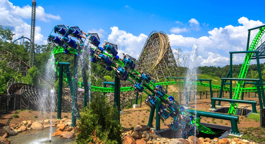 The Dragonflier roller coaster.