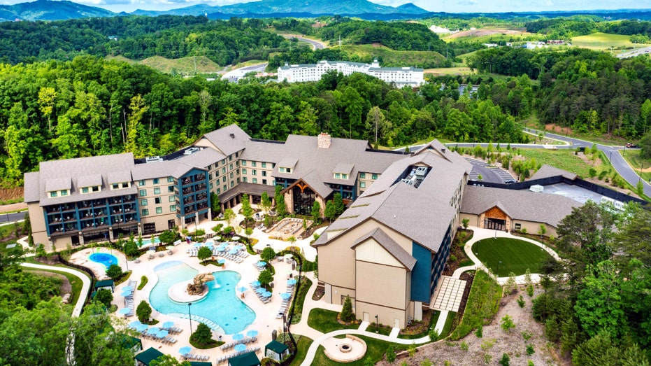 Lodging at Dollywood.