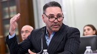 Oscar De La Hoya joins the battle on Capitol Hill to reinvent boxing - Fox Business News
