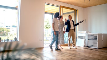 Mortgage rates rise for fifth straight week as Iran war continues to roil markets - Fox News