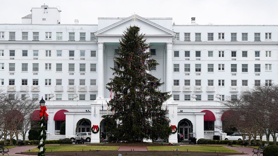Greenbrier Resort exterior view