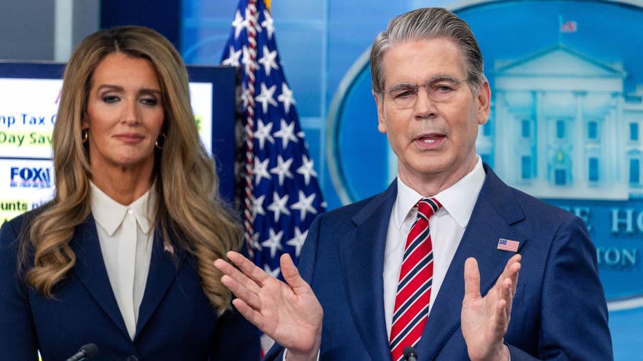 Kelly Loeffler and Scott Bessent