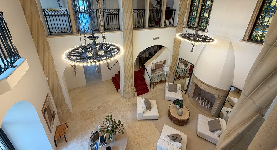 Coconut Grove home great hall