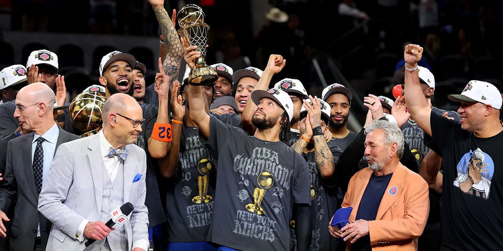 knicks-title-61426.jpg?ve=1&tl=1