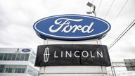 Ford recalls nearly 420,000 Expedition and Lincoln Navigator SUVs over seat belt locking issue