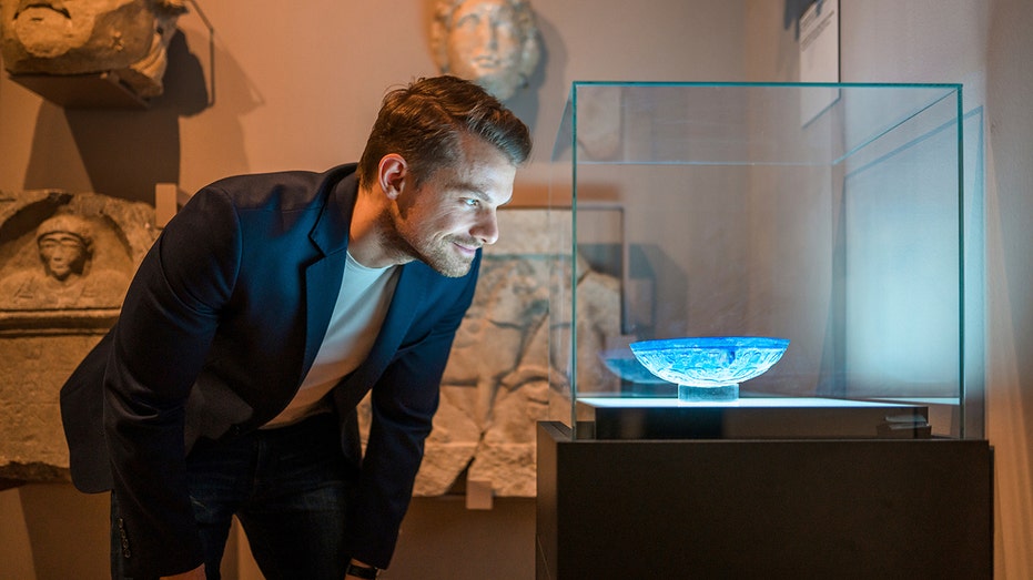 An attendee views an exhibit at a participating museum. Bank of America cardholders can receive free general admission at eligible institutions on July 4 and July 5.