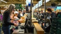 Whole Foods ha emitido una orden de retirada que afecta a determinados productos vendidos en 12 estados, en medio de un brote más amplio de salmonela relacionado con los jalapeños. - Fox News