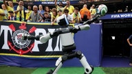 Atlas robot steals show at FIFA World Cup in moment nobody saw coming - Fox Business News