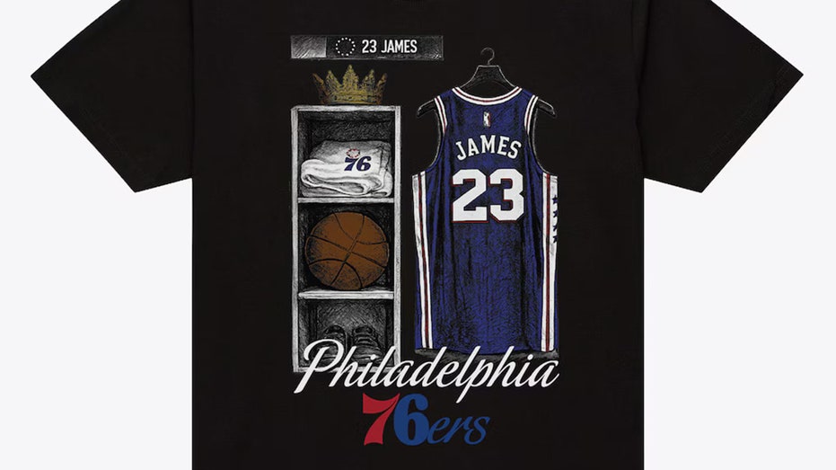 【現地購入ワッペン付】LeBron Jamesジャージ/ユニフォーム 52XL LeBron James' 76ers jersey breaks all-sports sales record