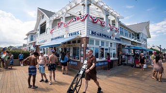 Retirees are pouring into this coastal getaway – and it's feeling the strain - Fox News