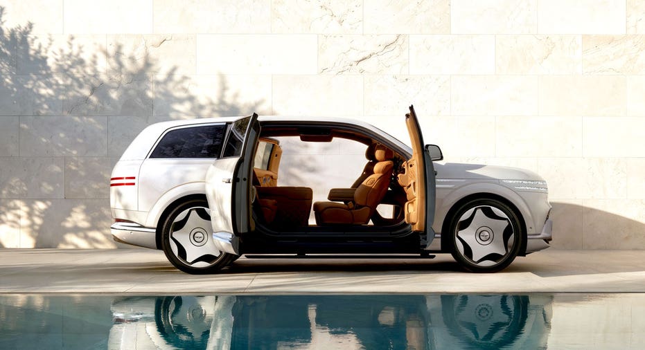 Genesis GV90 exterior