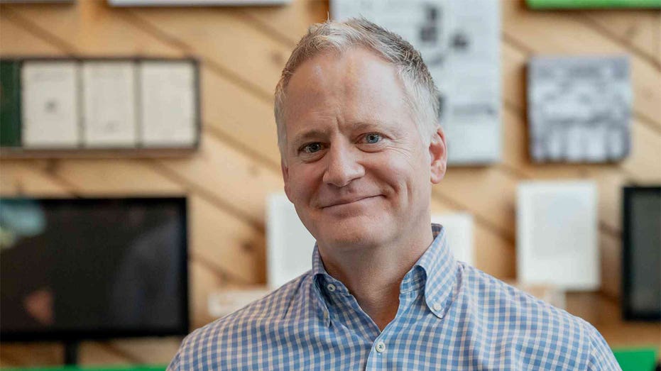 ScottsMiracle-Gro CEO Nate Baxter, who is leading the lawn care company's push into AI and e-commerce