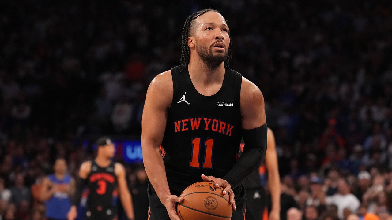 Jalen Brunson and family launch Thirty Third Management Group to manage off-court business, advise athletes Jalen Brunson and family launch Thirty Third Management Group to manage off-court business, advise athletes