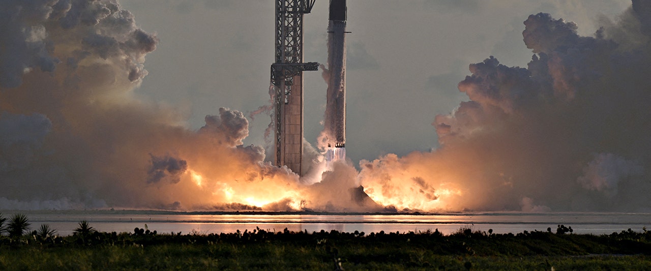 SpaceX Una nave espacial se incendia al amerizar tras un vuelo histórico que se vio truncado - Fox News