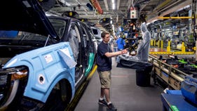 Ford bets $1B on new paint shop at its top US-based manufacturing plant - Fox Business News