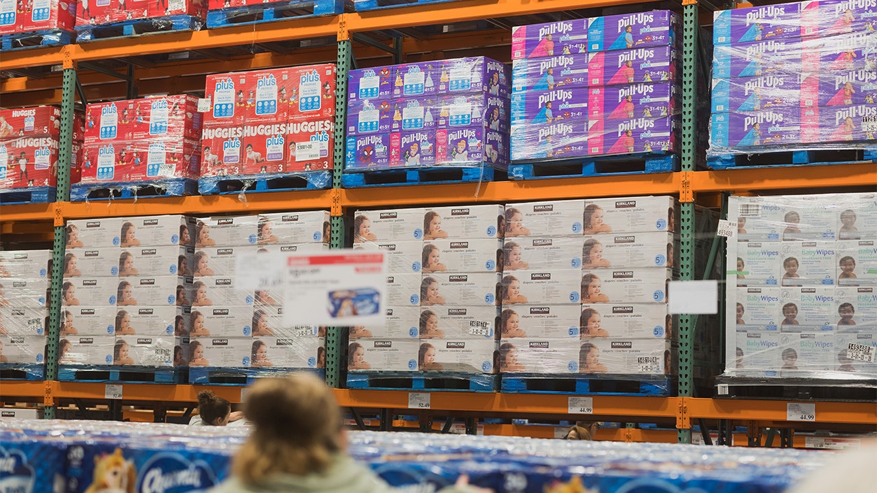 Costco shakes things up by offering new diaper brand for certain shoppers Costco shakes things up by offering new diaper brand for certain shoppers