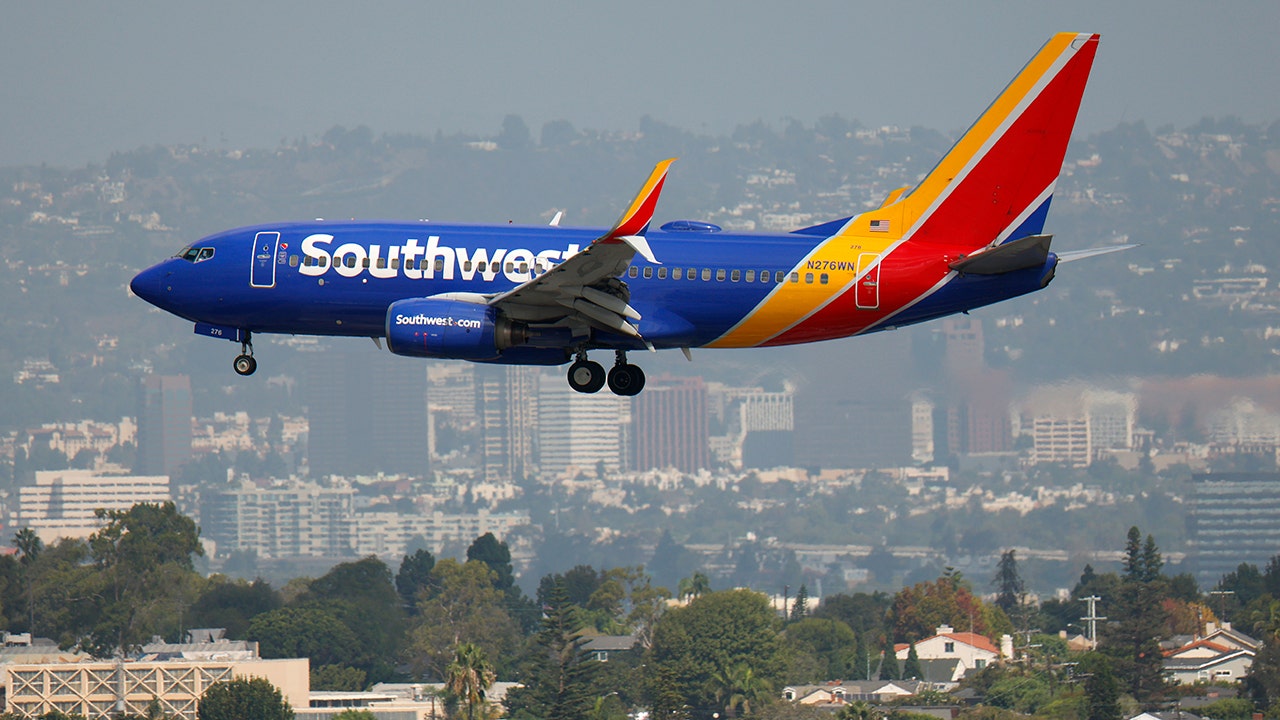 Southwest unveils new perks for flyers in rewards program shake-up Southwest unveils new perks for flyers in rewards program shake-up