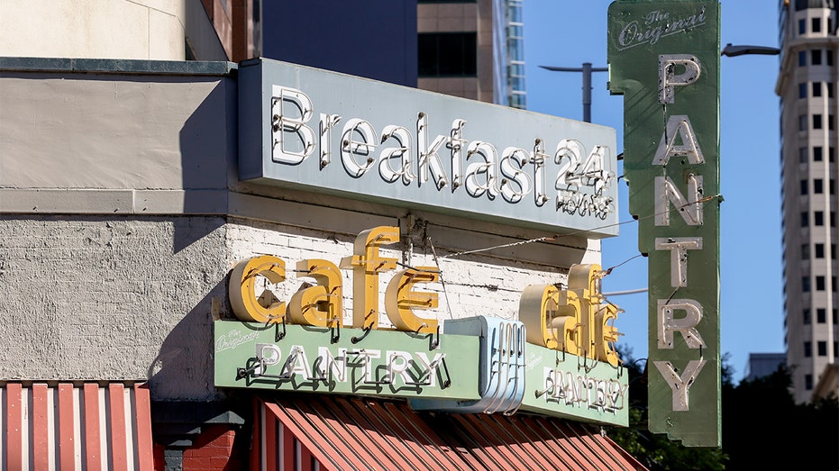 original pantry cafe