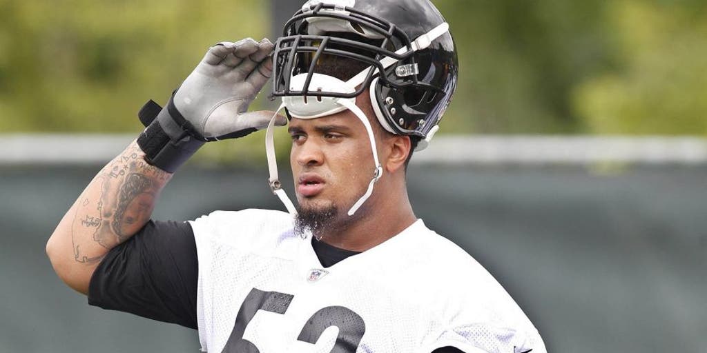 Maurkice Pouncey second Steeler to change name on back of helmet