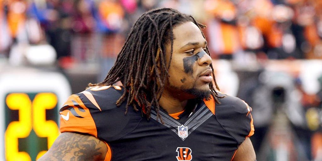 Vontaze Burfict finally cleared to practice with Bengals