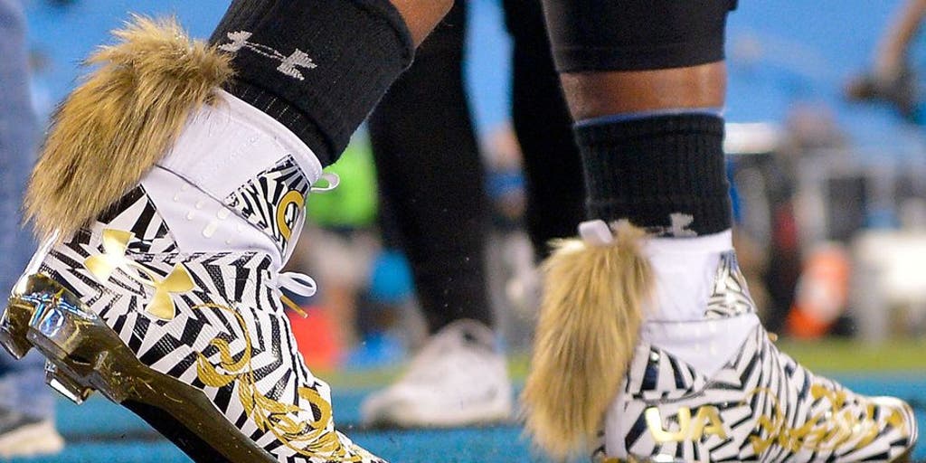 Cam newton rose clearance gold cleats