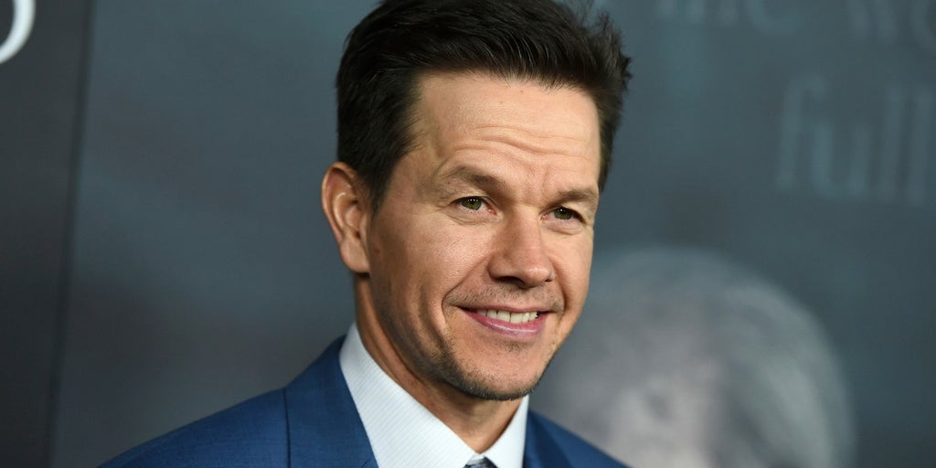 Mark Wahlberg asks fans to pray rosary together, find peace: 'Gotta stay prayed up' - Vimarsana News