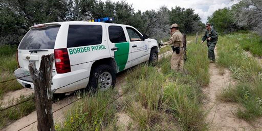 7824ee0f-Border-Militia.jpg?ve=1&tl=1