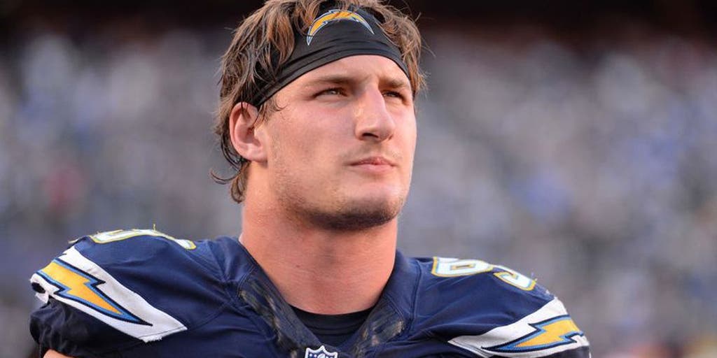 chargers jersey reveal