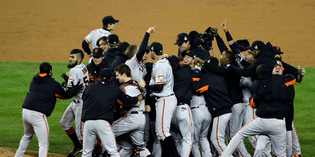 Giants Sweep Tigers to Win Second World Series Title in Three