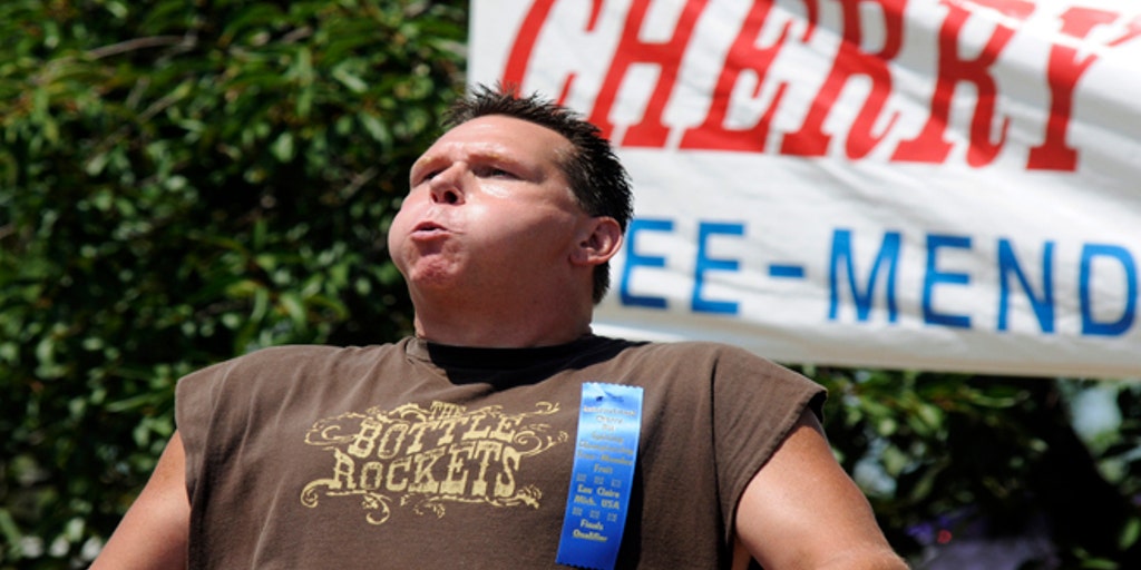 Chicagoan pulls big upset at cherry-spitting contest in Michigan