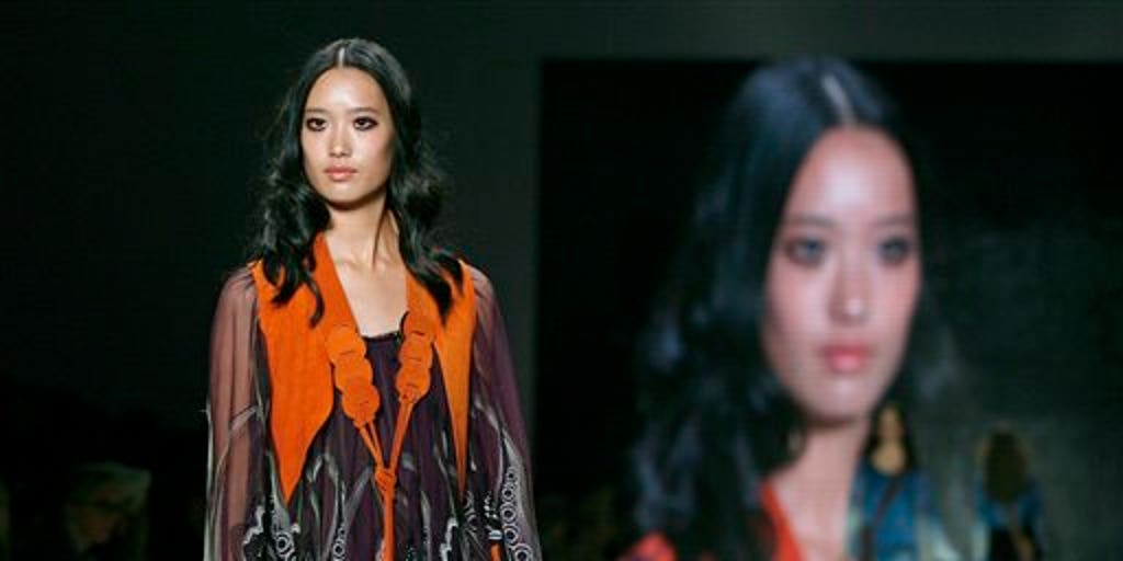 Vivienne-Tam1-1.jpg?ve=1&tl=1