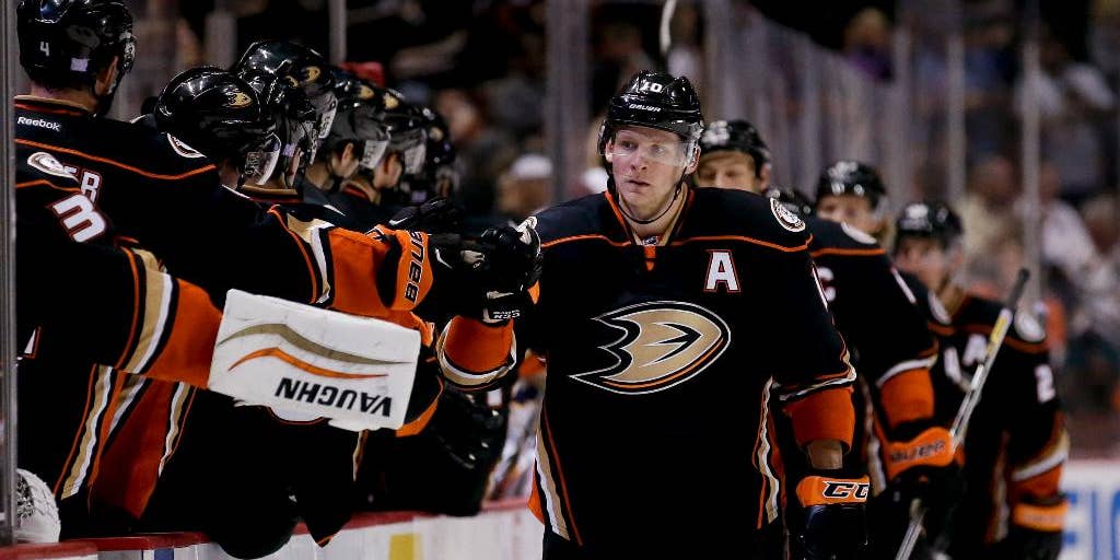 corey perry hat trick