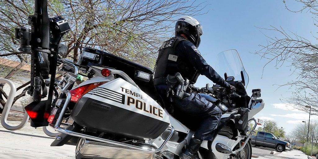 Arizona police department mounts AR-15 rifles on backs of some motorcycles  | Fox News