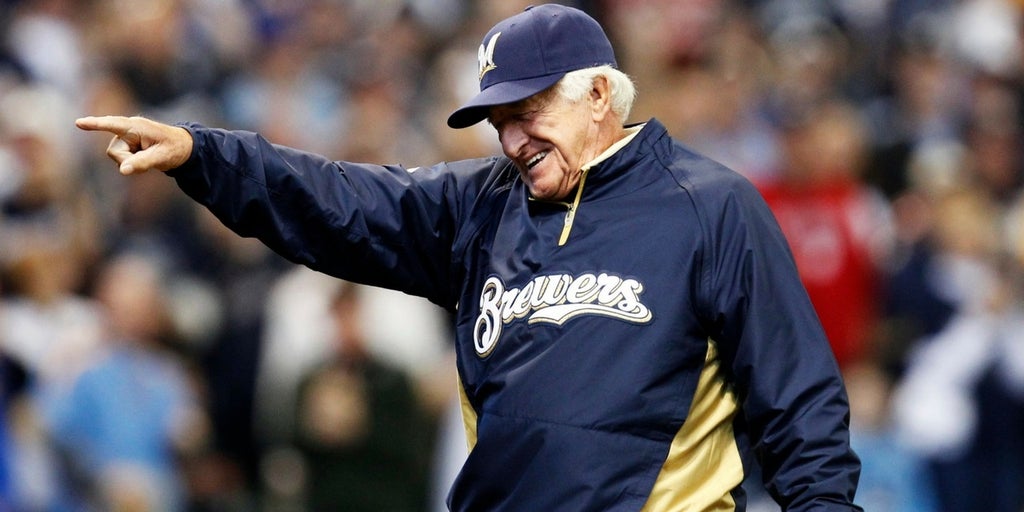 Milwaukee Brewers announcer Bob Uecker celebrated for 50 years behind mic -  ESPN