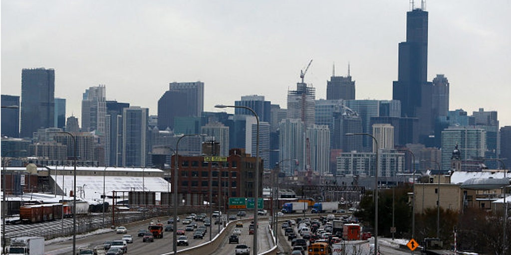 https://a57.foxnews.com/static.foxnews.com/foxnews.com/content/uploads/2018/09/1024/512/chicagohighwayapphoto.jpg?ve=1&tl=1