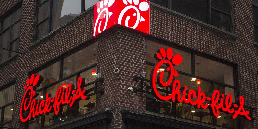 South Carolina Chick Fil As Celebrate Clemson In National