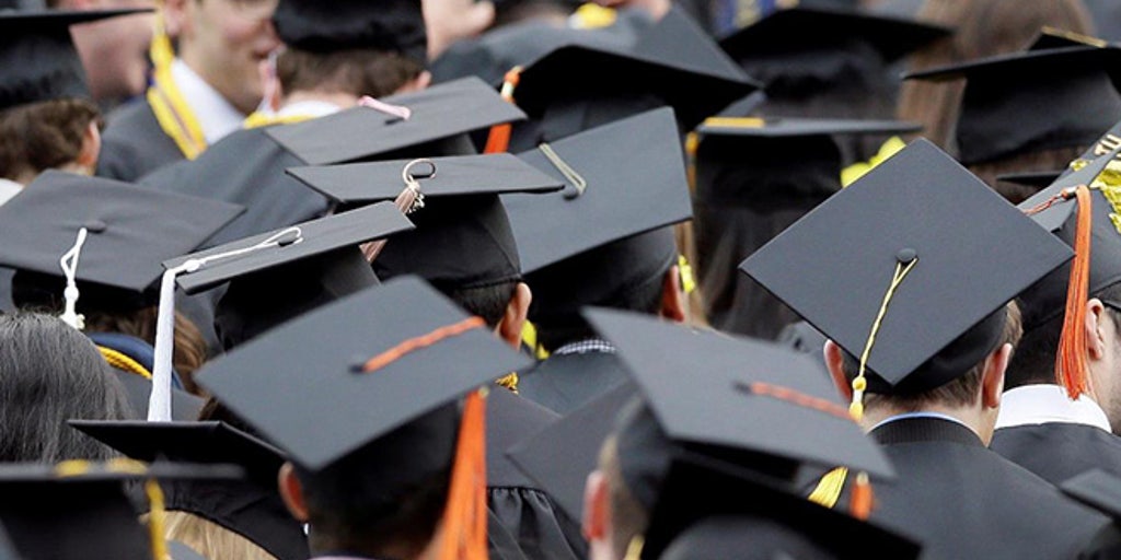 https://a57.foxnews.com/static.foxnews.com/foxnews.com/content/uploads/2018/09/1024/512/graduation660.jpg?ve=1&tl=1