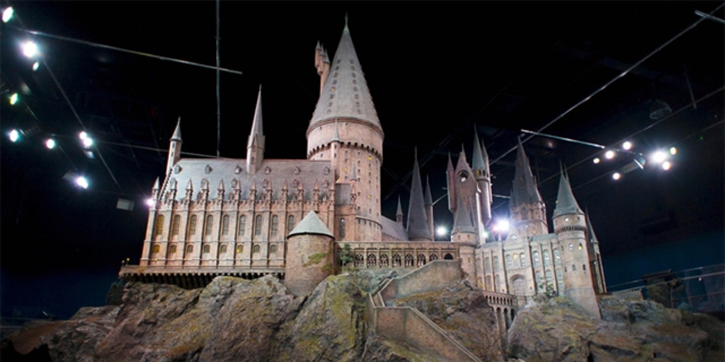 Harry Potter' tour gives a close-up view of the wizardry of
