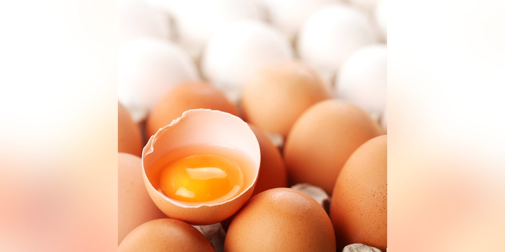 Are Raw Eggs Safe To Eat And Do They Have More Nutrients Fox News