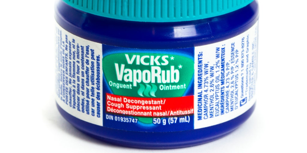 Vicks vapor rub for 4 store year old