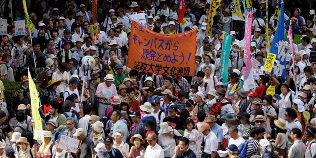 Anti Nuke Protesters Surround Japanese Parliament Fox News Anti Nuke Protesters Surround Japanese Parliament Fox News